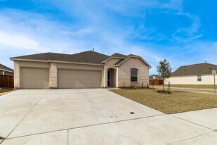 800 Chip St in Little Elm, TX - Building Photo