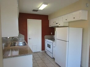 1322 Kappa St in Pasadena, TX - Building Photo - Building Photo