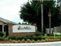 8805 Grand Palms Cir