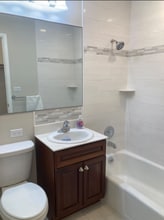 516 W Eastman St, Unit 2C in Arlington Heights, IL - Foto de edificio - Building Photo