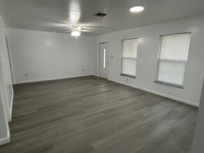 329 W Aztec Ave in Clewiston, FL - Building Photo - Building Photo