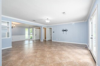 9423 Highmeadow Dr in Houston, TX - Building Photo - Building Photo
