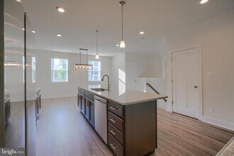 617 Snapdragon Ct in Abingdon, MD - Building Photo - Building Photo