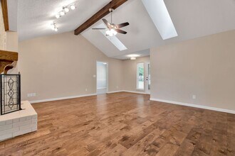 1517 E Devonshire Pl in Fayetteville, AR - Building Photo - Building Photo