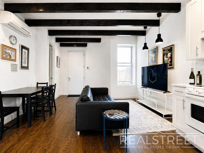 3 BED 1.5 Bath in Bed Stuy