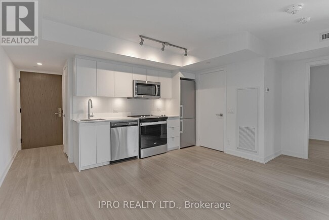 property at 30-630 Tretti Wy