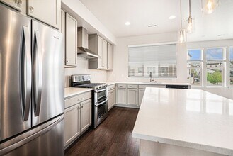 15525 W Washburn Ave in Denver, CO - Building Photo - Building Photo