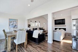 212 Creek Rd in Wading River, NY - Building Photo - Building Photo