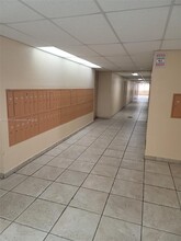 6990 NW 186th St in Hialeah, FL - Building Photo - Building Photo