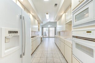 1119 Forest Home Dr in Houston, TX - Building Photo