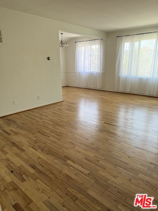 1470 S Sherbourne Dr in Los Angeles, CA - Building Photo - Building Photo