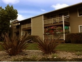 Aspen Glade Apartments in Enumclaw, WA - Building Photo - Building Photo