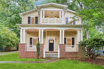 274 Rocky Ford Rd NE in Atlanta, GA - Building Photo - Building Photo