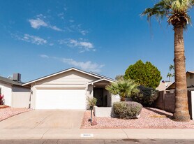 8666 E Fillmore St in Scottsdale, AZ - Building Photo