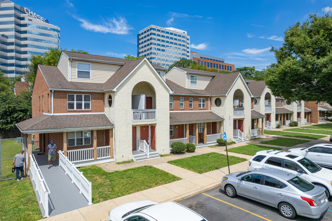 River Commons in Wilmington, DE - Foto de edificio