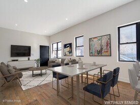 846 N Ashland Ave, Unit 2R in Chicago, IL - Building Photo