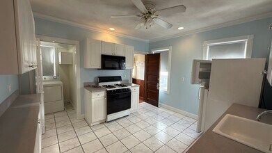 18 Bigelow St in Boston, MA - Building Photo - Building Photo