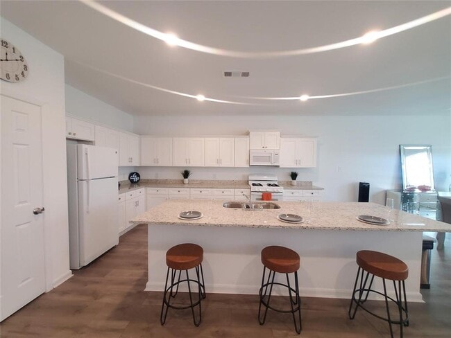 property at 11127 Beverley Pk St