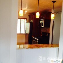 92 Gate House Ln in Edison, NJ - Building Photo - Building Photo