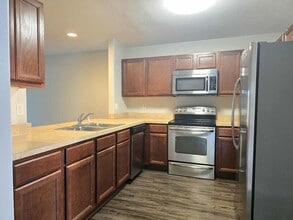 5527 Yale St in Lakeland, FL - Building Photo - Building Photo