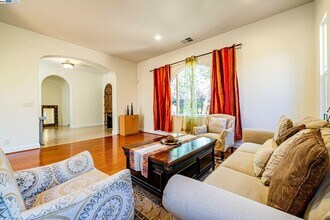 2048 Feathermint Dr in San Ramon, CA - Building Photo - Building Photo