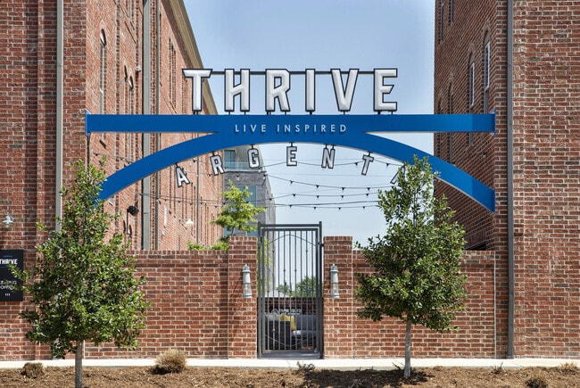 Thrive Argenta