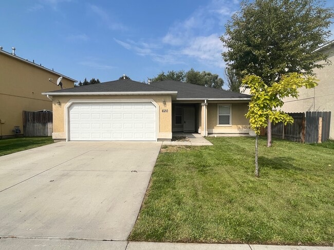property at 620 Syringa Pl