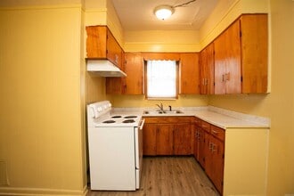 1303 Division St in North Little Rock, AR - Building Photo - Building Photo