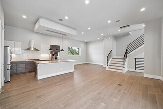1621 Wheeler Ave in Houston, TX - Building Photo - Building Photo