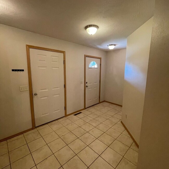 1995 S Farm Rd in Springfield, MO - Building Photo - Building Photo