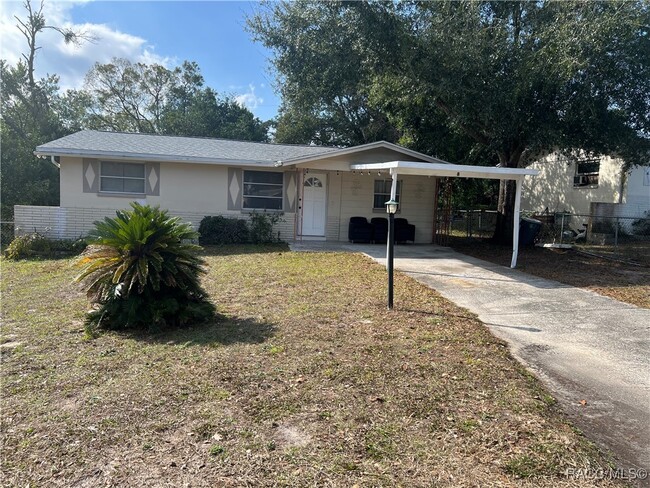 8 W Murray St in Beverly Hills, FL - Building Photo - Building Photo