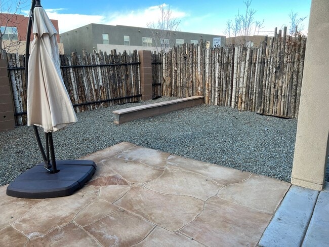 7260 Vista Serena Loop in Santa Fe, NM - Building Photo - Building Photo