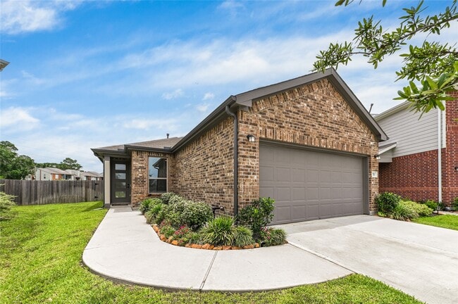 property at 703 Hardwood Grv Ct