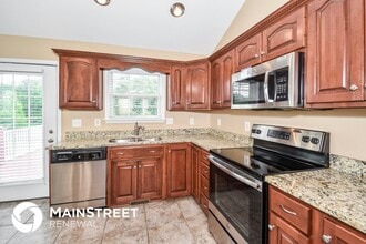 11612 Reality Trail in Louisville, KY - Foto de edificio - Building Photo