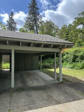 20 W 35th Ave, Unit 20 in Eugene, OR - Foto de edificio - Building Photo