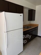 1408 W Elowin Ave in Visalia, CA - Building Photo - Building Photo