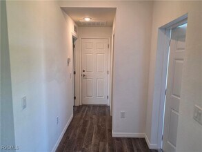 131 Carousel Ave in La Belle, FL - Building Photo - Building Photo