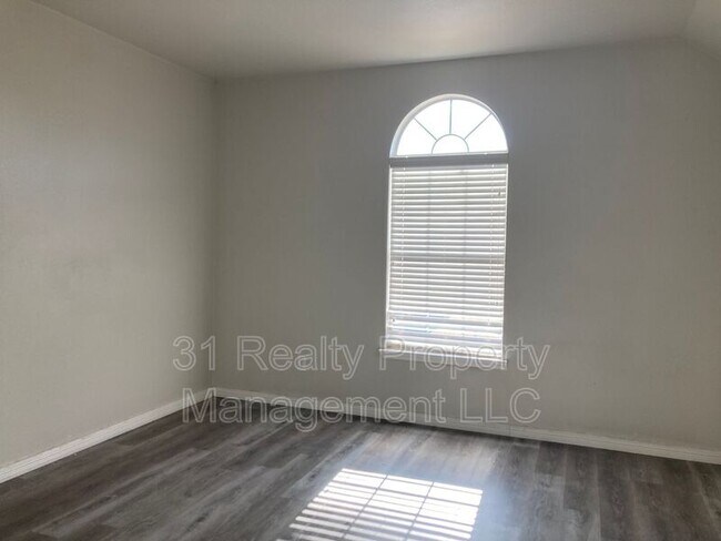 2744 Ferdinand in Grand Prairie, TX - Building Photo - Building Photo