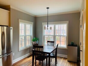 712 Rookery Ln in Whispering Pines, NC - Foto de edificio - Building Photo