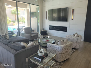 10694 E Firethorn Dr in Scottsdale, AZ - Building Photo - Building Photo