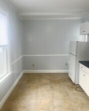 9 Sherman St in Newport, RI - Building Photo - Building Photo