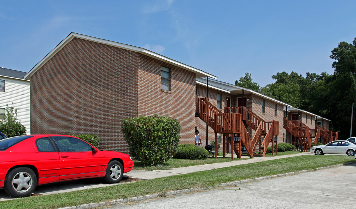 Brookside East Apartments in Greenville, NC - Building Photo