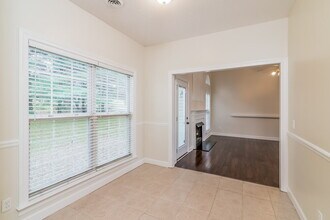 1801 Devon Dr in Spring Hill, TN - Foto de edificio - Building Photo