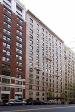 325 W 86th St in New York, NY - Building Photo - Building Photo