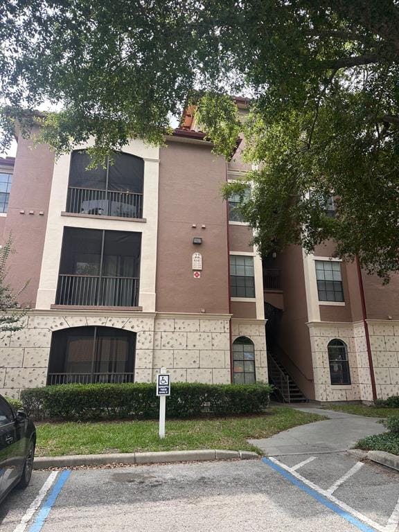 property at 6141 Metrowest Blvd