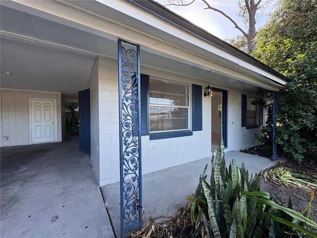 4883 N Pine Hills Rd in Orlando, FL - Building Photo - Building Photo