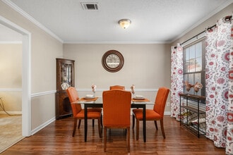 MONTICELLO in Memphis, TN - Building Photo - Building Photo