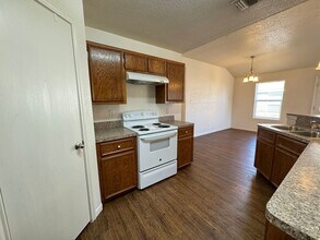 4609 Waterproof Dr-Unit -Unit B in Killeen, TX - Building Photo - Building Photo