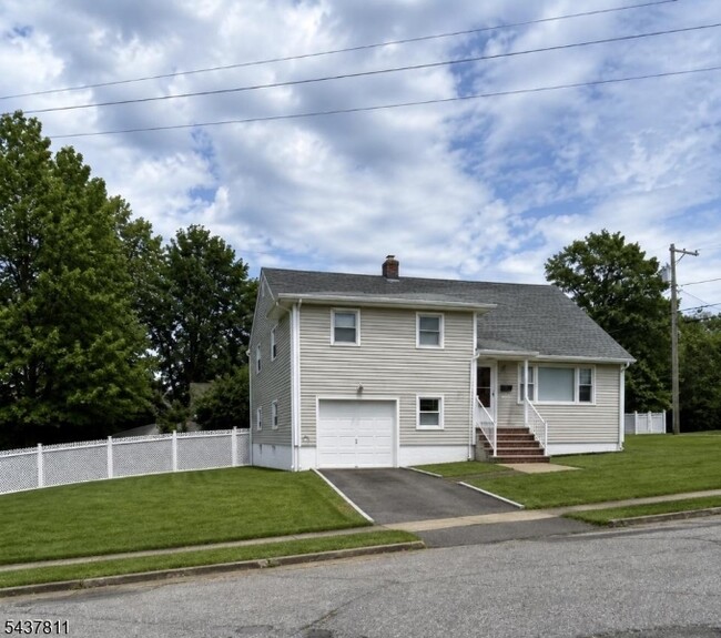 property at 6 Dwight Terrace