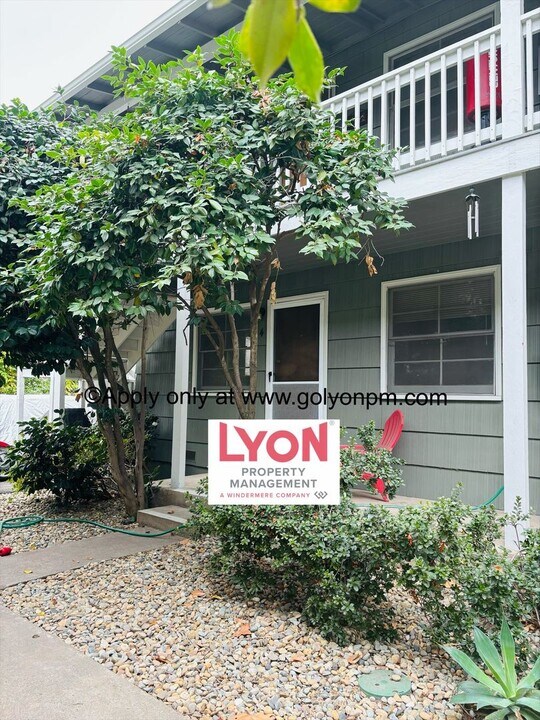 321 28th St in Sacramento, CA - Building Photo
